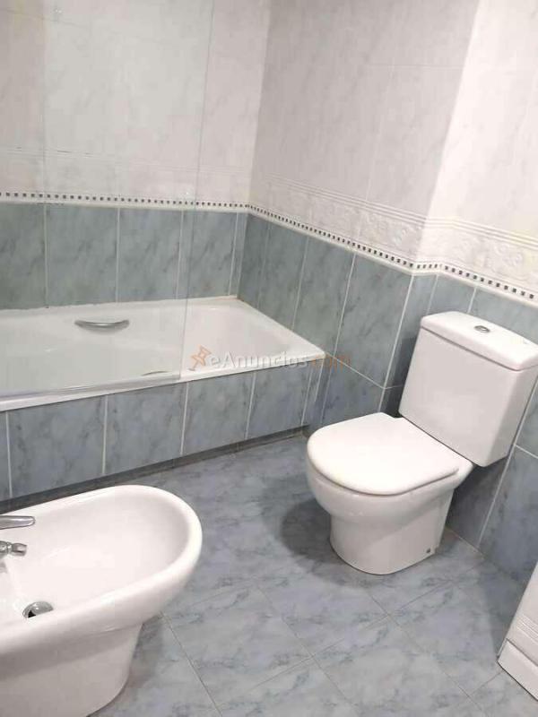 Espectacular vivienda en Avda Cortes Valencianas.