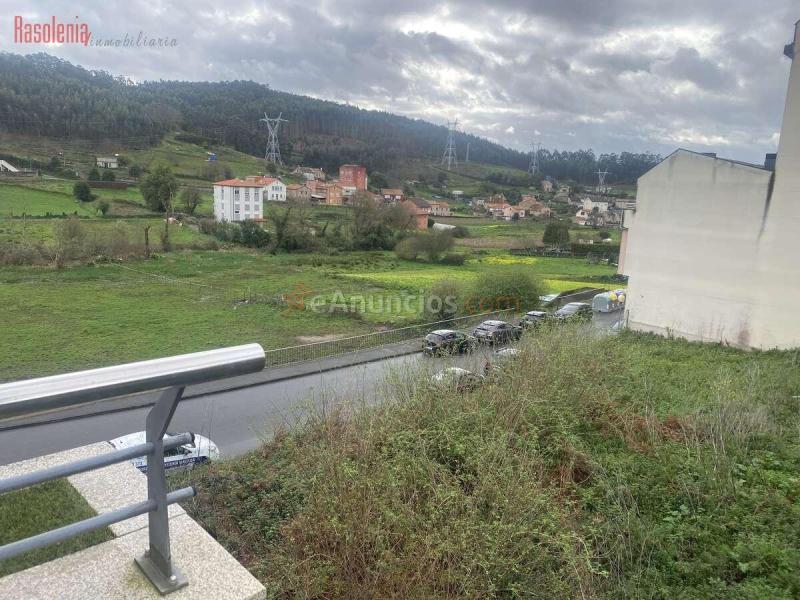 Solar urbano para promoción de 14 viviendas, local y 27 garajes en Arteixo — 160.000 €