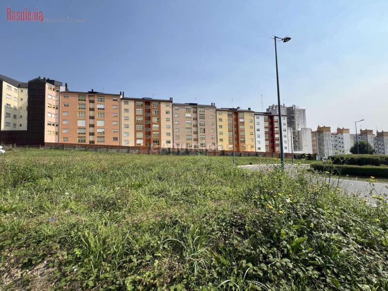 Venta de 18 Suelos Urbano Residencial en Calle LAMAS DE PRADO Lugo