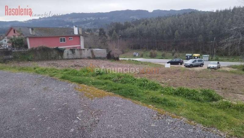 Solar edificable para unifamiliares en mos (pontevedra)