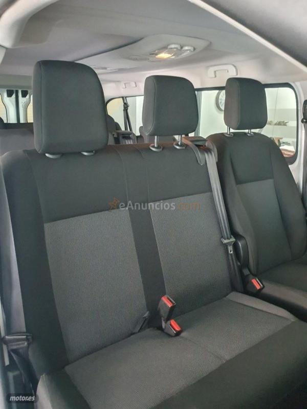 Opel Vivaro VIVARO C 1.5 de 2021 con 191.907 Km por 18.900 EUR. en Sevilla