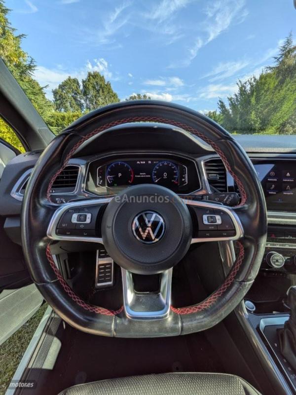 Volkswagen T-Roc Sport DGS 7 de 2021 con 122.500 Km por 19.500 EUR. en Madrid