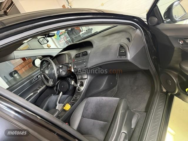 Honda Civic GT SPORT de 2010 con 280.500 Km por 5.500 EUR. en Madrid