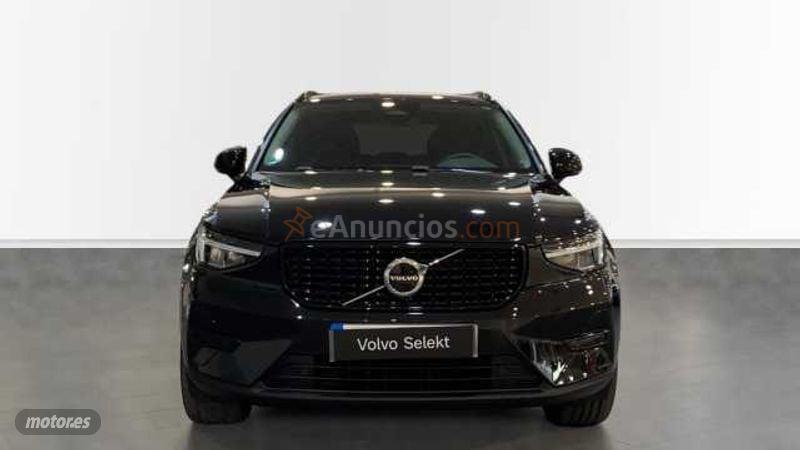 Volvo XC40 2.0 B3 PLUS DARK AUTO 5P de 2022 con 42.793 Km por 32.850 EUR. en Murcia