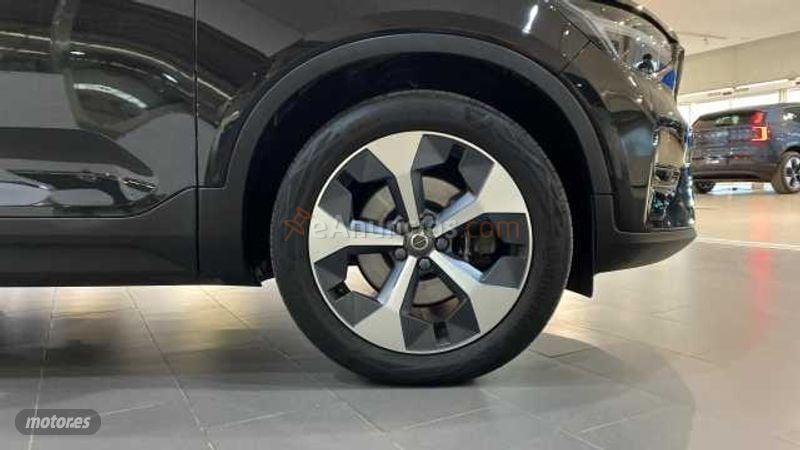 Volvo XC40 2.0 B3 PLUS DARK AUTO 5P de 2022 con 42.793 Km por 32.850 EUR. en Murcia