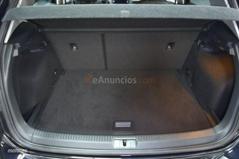 Volkswagen Golf Business 1.5 TSI EVO 96kW (130CV) de 2020 con 62.000 Km por 16.500 EUR. en Madrid