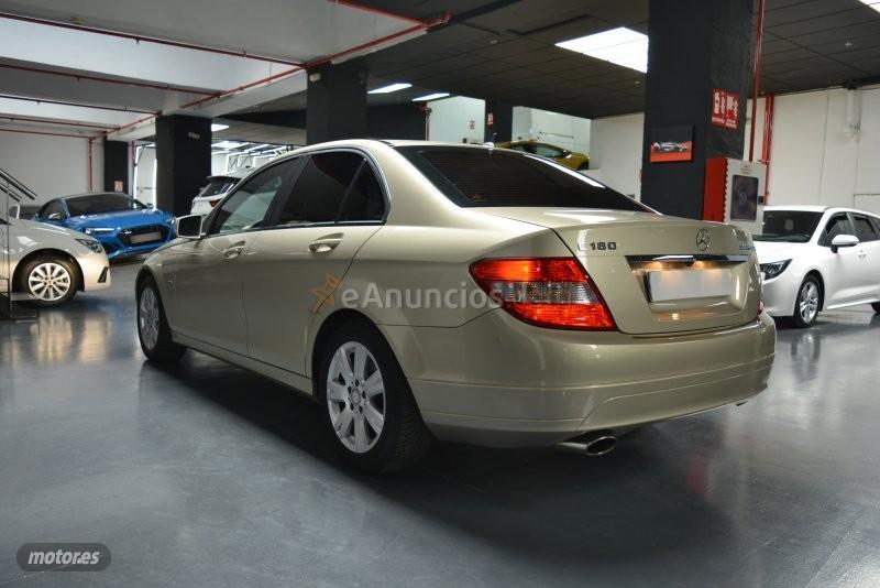 Mercedes Clase C C 180 CGI BE Avant. Blue Efficiency Ed. de 2010 con 183.000 Km por 8.500 EUR. en Madrid