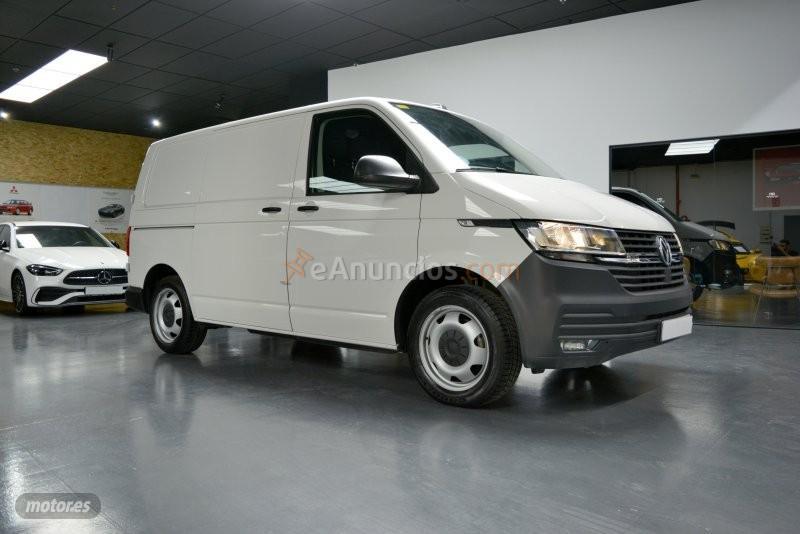 Volkswagen Transporter Furgon Batalla Corta TN 2.0 TDI BMT 4Motion 150 CV de 2020 con 180.000 Km por 18.350 EUR. en Madrid