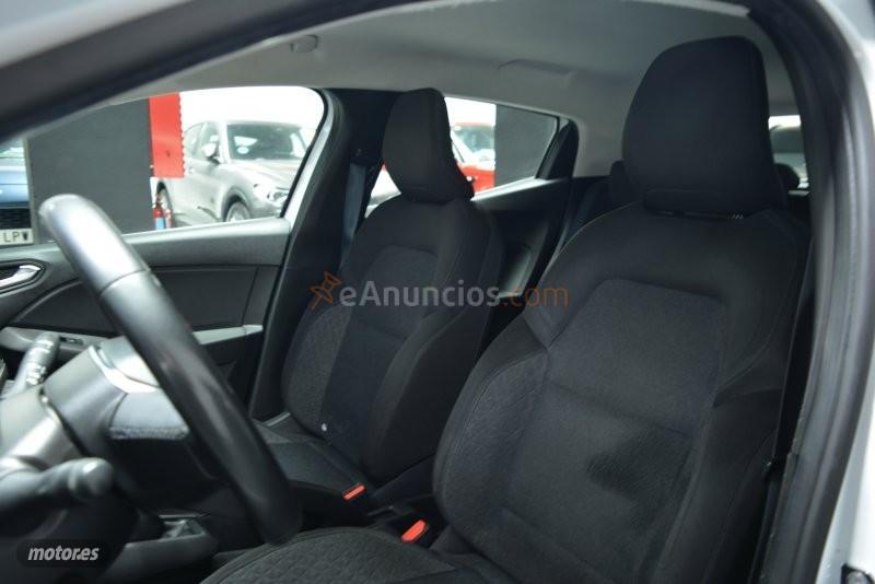Renault Clio Equilibre Blue dCi 74 kW (100 CV) de 2023 con 186.000 Km por 10.800 EUR. en Madrid