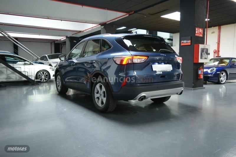 Ford Kuga 1.5 EcoBoost S&S Trend 4x2 110 kW (150 CV) de 2021 con 29.000 Km por 17.700 EUR. en Madrid