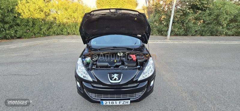 Peugeot 308 2.0 HDI 136CV de 2008 con 368.000 Km por 3.700 EUR. en Ciudad Real