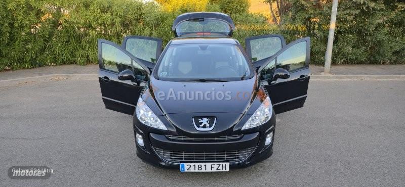 Peugeot 308 2.0 HDI 136CV de 2008 con 368.000 Km por 3.700 EUR. en Ciudad Real