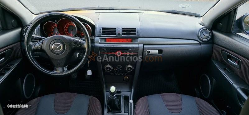 Mazda Mazda3 1.6 CD DIESEL 110CV de 2006 con 332.700 Km por 2.250 EUR. en Ciudad Real