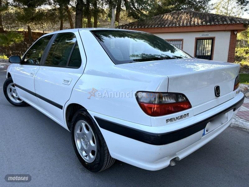 Peugeot 406 2,1 TURBO DIESEL LLANTAS-ALARMA-6CDS-1 DUENO de 1997 con 170.000 Km por 4.300 EUR. en Granada