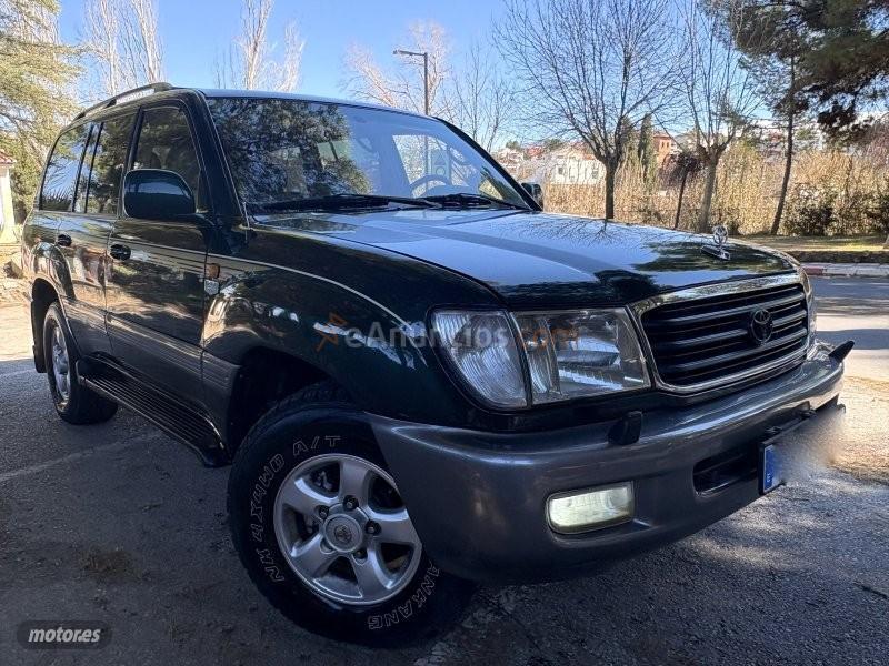 Toyota HDJ 4,2 TURBO DIESEL BLOQUEOS-PIEL BEIGE-8XPLAZAS-KLIMATIZA de 1999 con 393.000 Km por 22.700 EUR. en Granada