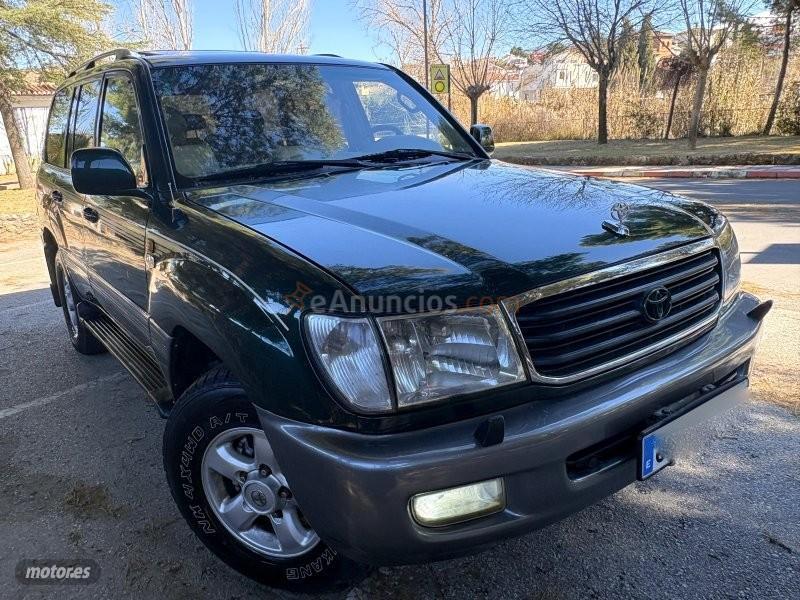 Toyota HDJ 4,2 TURBO DIESEL BLOQUEOS-PIEL BEIGE-8XPLAZAS-KLIMATIZA de 1999 con 393.000 Km por 22.700 EUR. en Granada