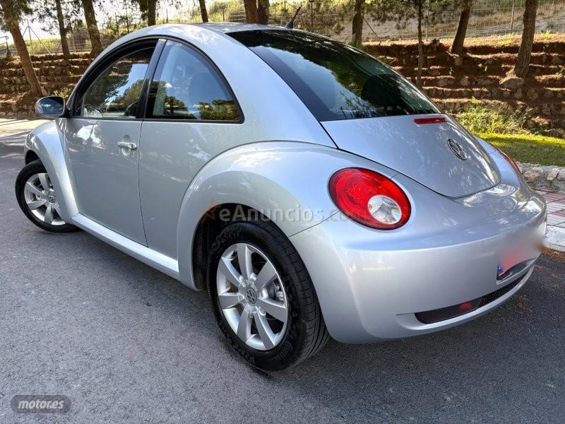 Volkswagen Beetle 1.4 FSI VOGUE-KLIMA AC-LLANTAS-CD-ALARMA de 2018 con 159.000 Km por 6.700 EUR. en Granada
