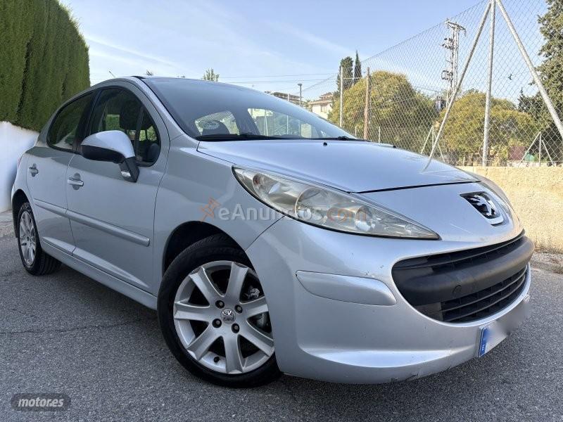 Peugeot 207 1.4 URBAN HDI LLANTAS-KLIMA AC-AIRBAGS de 2009 con 297.000 Km por 2.500 EUR. en Granada
