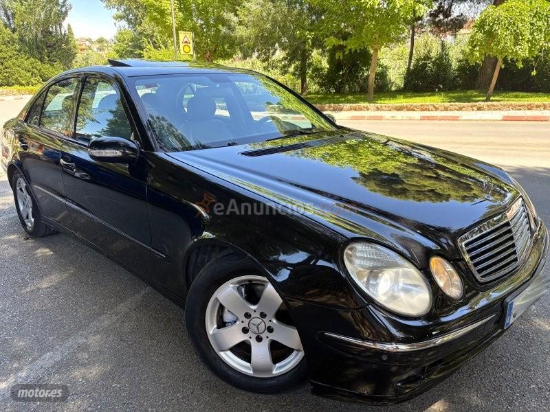 Mercedes Clase E 320 CDI AVANTGARDE DESIGNO PIEL-NAVI COMAND-BIXENON-FUL de 2007 con 203.000 Km por 7.500 EUR. en Granada