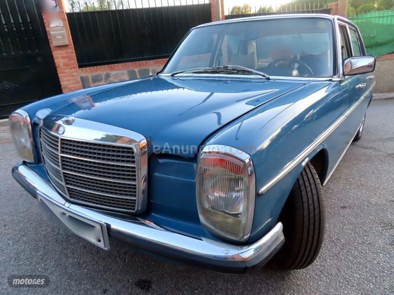 Mercedes 220 240d w115 -8 piel beige-como nuevo de 1977 con 100.000 Km por 19.900 EUR. en Granada