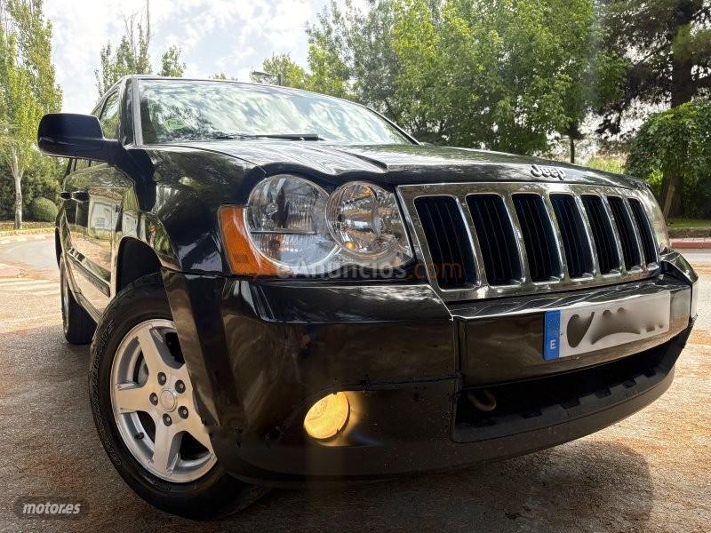 Jeep Grand Cherokee 3.0 CRD V6 4X4 QUADRA DRIVE-KLIMA-NAVI CARPLAY CAM de 2011 con 302.000 Km por 8.500 EUR. en Granada