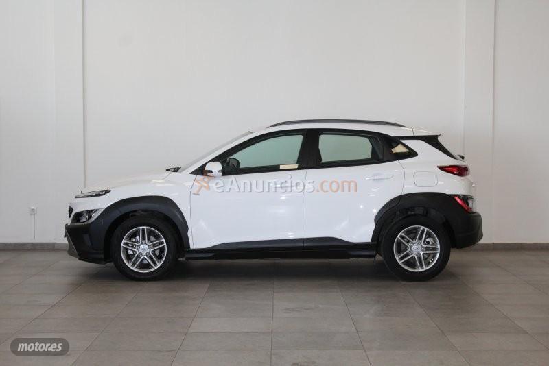 Hyundai Kona 1.0 TGDI MAXX DCT 120CV de 2022 con 15.475 Km por 19.990 EUR. en Cadiz
