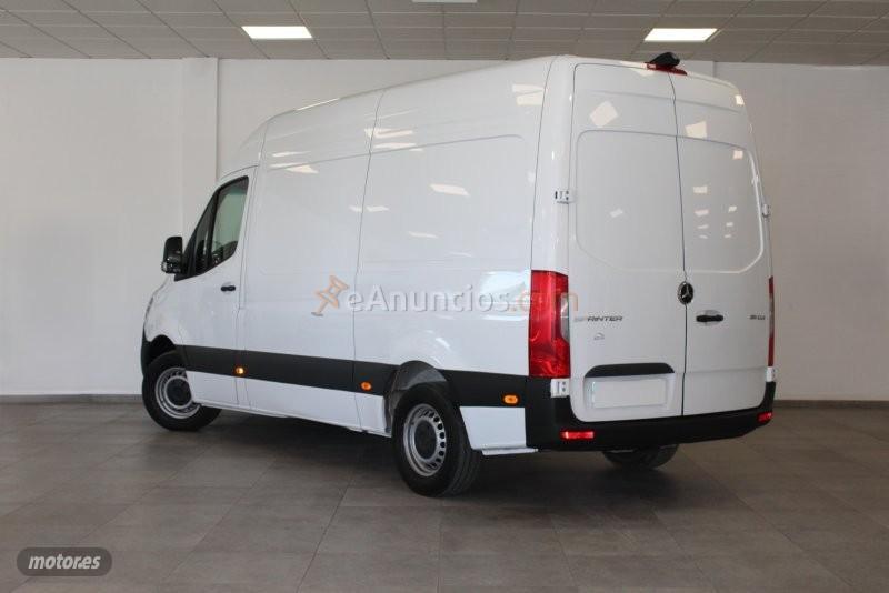 Mercedes Sprinter 2.0 CDI PRO MEDIO 115CV de 2025 con 82.841 Km por 30.500 EUR. en Cadiz