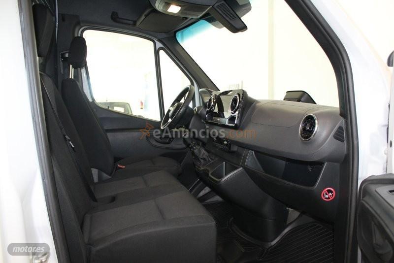 Mercedes Sprinter 2.0 CDI PRO MEDIO 115CV de 2025 con 82.841 Km por 30.500 EUR. en Cadiz