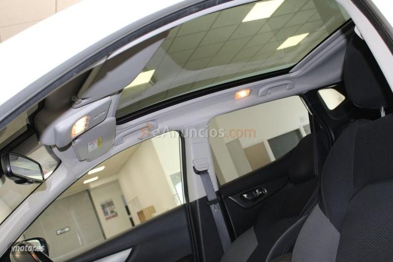 Nissan Qashqai 1.3 DIG-T N-CONNECTA 140CV de 2019 con 86.715 Km por 15.990 EUR. en Cadiz