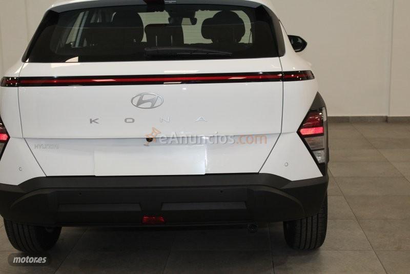 Hyundai Kona 1.0 tgdi MAXX 120CV de 2024 con 132.637 Km por 22.490 EUR. en Cadiz