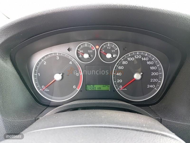 Ford Focus 1.8 TDCI 115 CV. de 2006 con 329.000 Km por 2.000 EUR. en Murcia