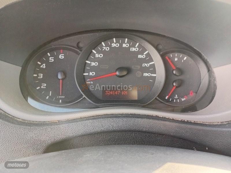 Renault Master MASTER 2.3 DCI 165 CV FURGON. de 2016 con 324.000 Km por 13.000 EUR. en Murcia