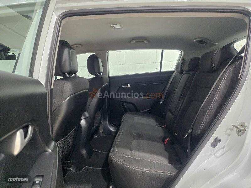Kia Sportage 1.7 crdi concet de 2015 con 138.000 Km por 10.300 EUR. en Sevilla