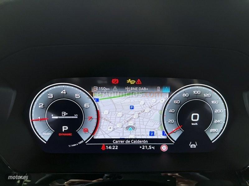 Audi A3 Sportback 35 TFSI S-Tronic S-Line de 2024 con 27.300 Km por 35.890 EUR. en Barcelona