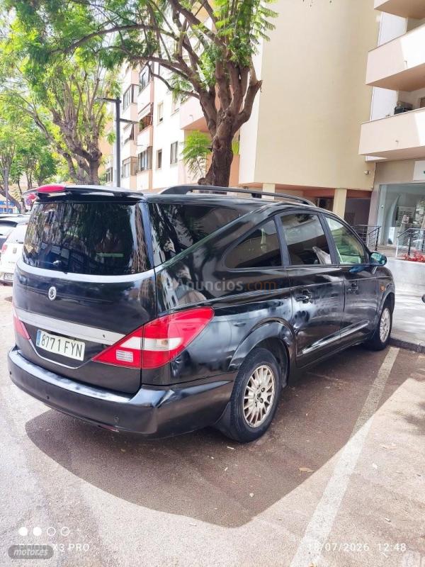 Ssangyong Rodius Limited AWD de 2007 con 195.000 Km por 8.000 EUR. en Malaga