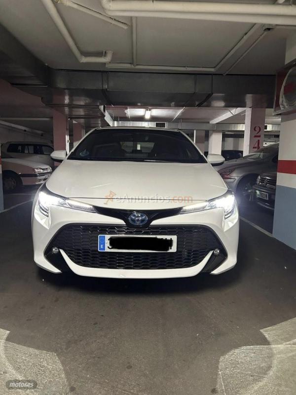 Toyota Corolla 125H ACTIVE TECH de 2020 con 60.000 Km por 18.500 EUR. en Leon