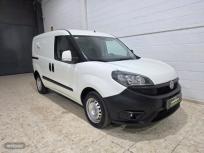 Opel Combo Cargo cdti de 2021 con 130.000 Km por 8.200 EUR. en Sevilla