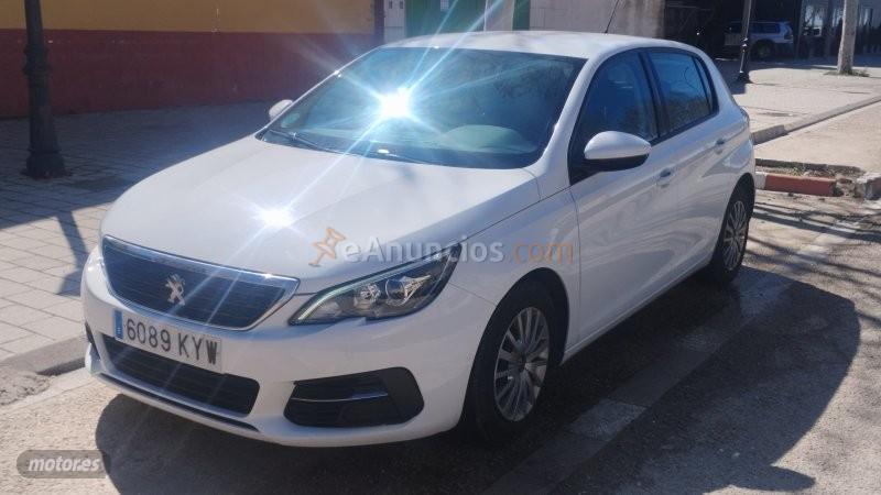 Peugeot 308 BUSSINES de 2019 con 130.000 Km por 10.500 EUR. en Albacete