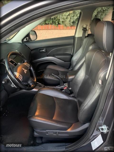 Mitsubishi Outlander PHEV Kaiteki 4WD de 2007 con 120.000 Km por 14.900 EUR. en Asturias