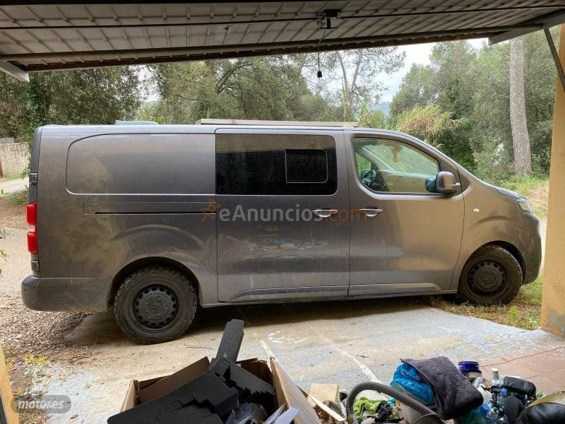 Citroen Jumpy TALLA XL BLUEHDI 150CV S&S 6V CLUB de 2018 con 255.000 Km por 24.000 EUR. en Barcelona