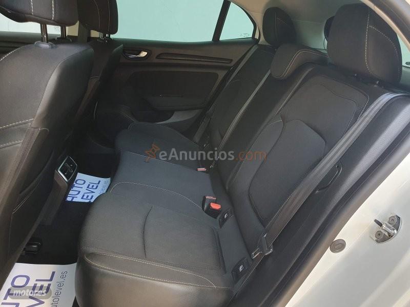 Renault Megane 1.3 TCe 115cv LIMITED de 2019 con 66.200 Km por 14.490 EUR. en Valencia