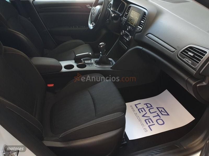 Renault Megane 1.3 TCe 115cv LIMITED de 2019 con 66.200 Km por 14.490 EUR. en Valencia