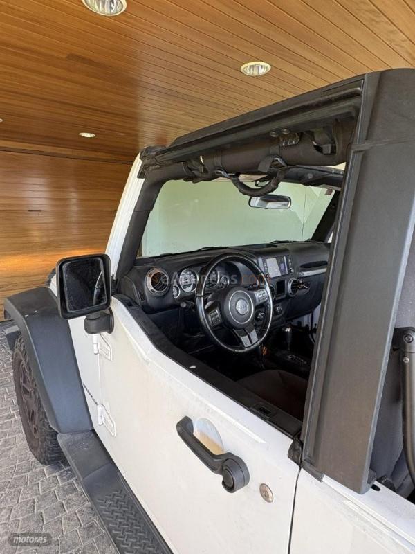 Jeep Wrangler Willys Wheele de 2015 con 148.000 Km por 29.000 EUR. en Baleares