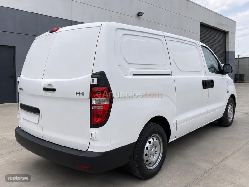 Hyundai H1 2.5 CRDi Kasten de 2011 con 65.000 Km por 9.990 EUR. en Tarragona