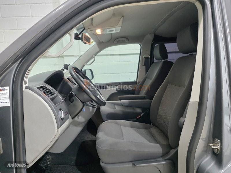 Volkswagen Transporter 2.0  tdi Mixto 5 plazas automatico de 2015 con 250.000 Km por 17.500 EUR. en Sevilla