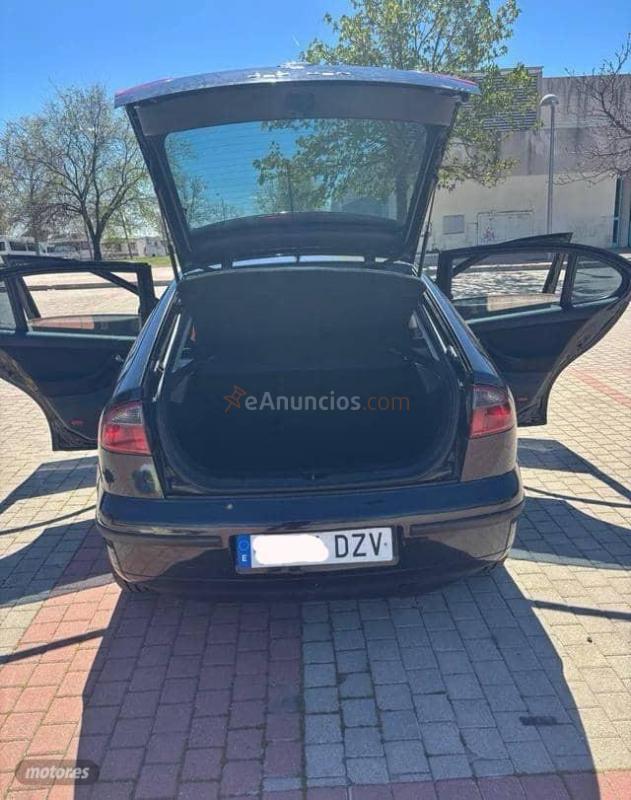 Seat Leon 1.9 TDI 105CV sport de 2006 con 189.000 Km por 1.200 EUR. en Barcelona