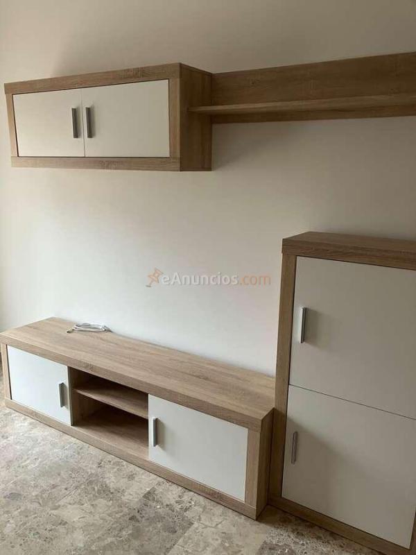 SE VENDE PISO CON PATIO EN AVD 1 DE JULIO