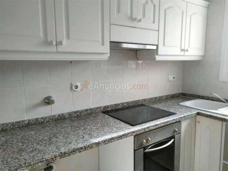 Chalet adosado en Las Marinas, a 350 m de la playa, Dénia