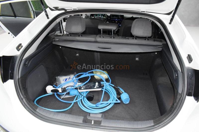 Hyundai IONIQ 1.6 GDI PHEV
