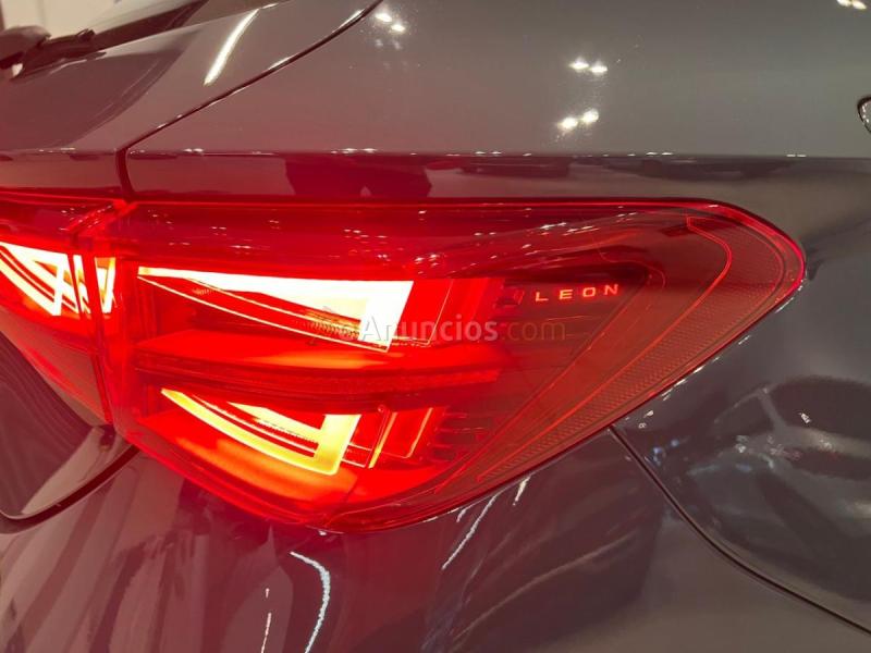Cupra León E-HYBRID 204cv Dsg. INTELLIGENT DRIVE PACK, 19.000km